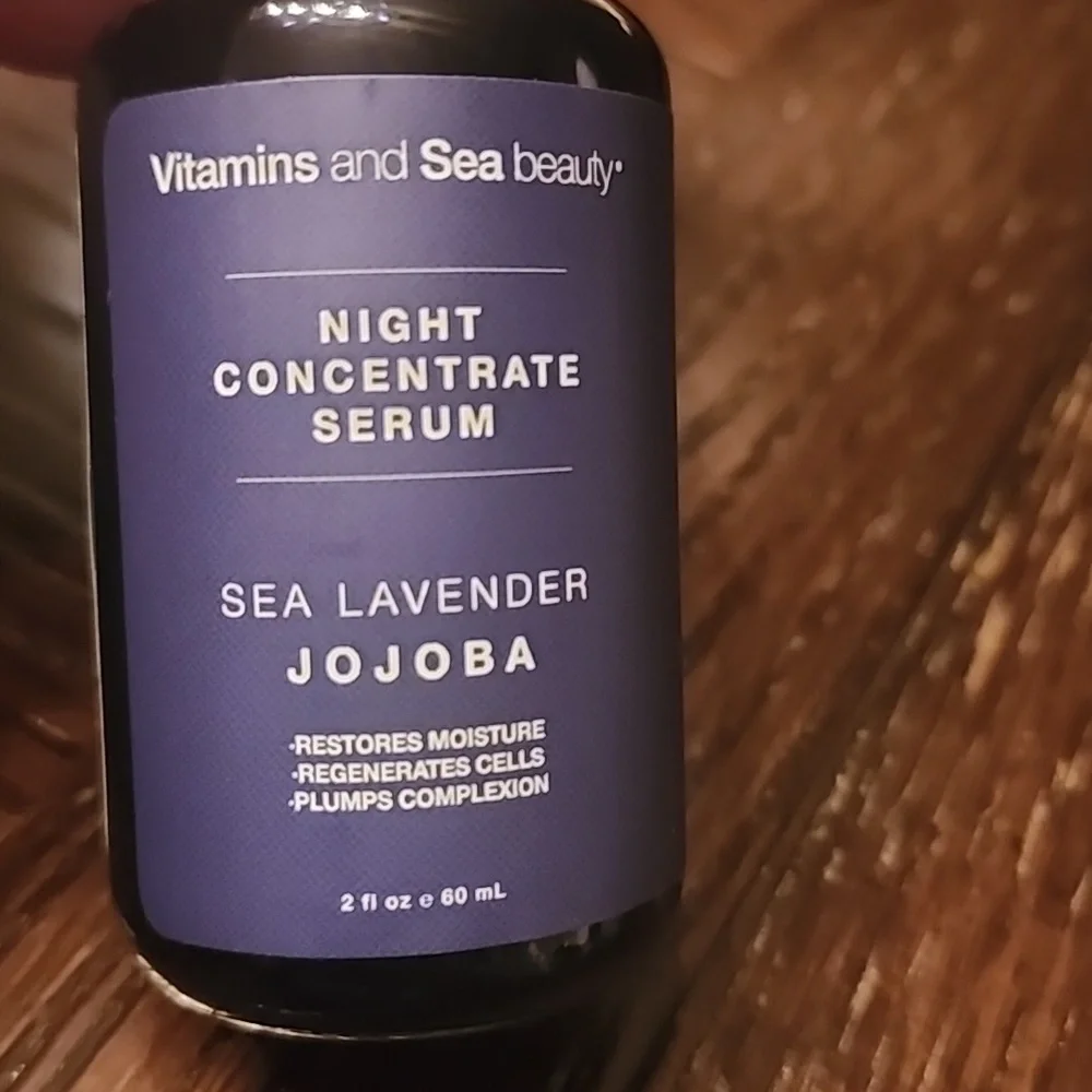 NWOT Night Concentrate Serum - Sea Lavender & Jojoba (Black) - Picture 4 of 4